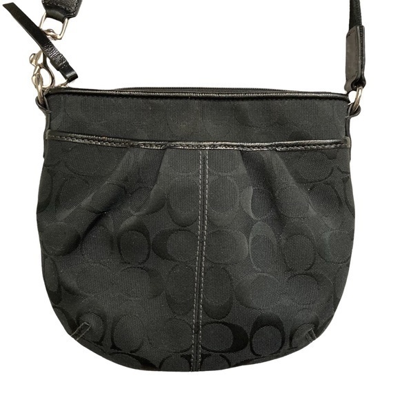 Coach signature c black swingpack